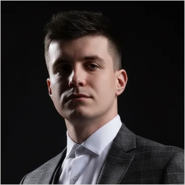 Иван Скоробогатов